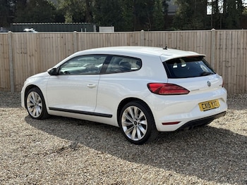 Used Volkswagen Scirocco 2015 for sale - 76039520: Photo 3