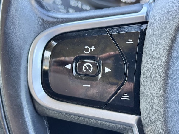 Used Volvo XC60 2018 for sale - 75596560: Photo 16