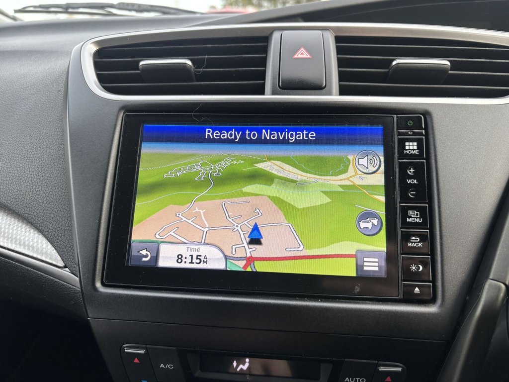 Used Honda Civic 2016 for sale - 77692900: Photo 21