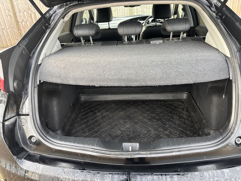 Used Honda Civic 2016 for sale - 77692900: Photo 9