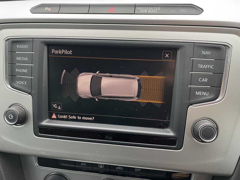 Used Volkswagen Passat 2015 for sale - 76962204: Photo 18