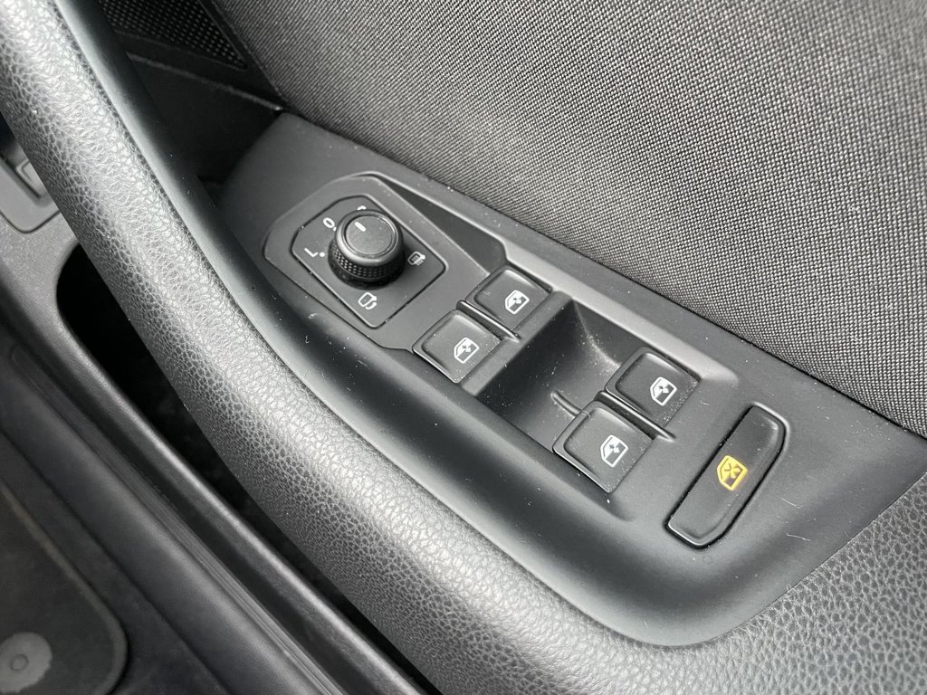 Used Volkswagen Passat 2015 for sale - 76962204: Photo 20