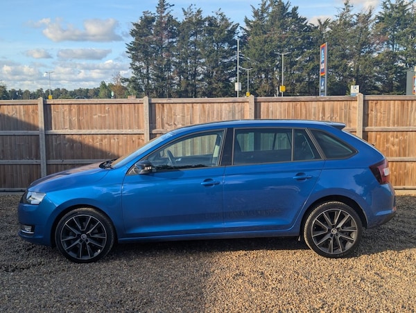 Used Skoda Rapid Spaceback 2017 for sale - 76057019: Photo 2