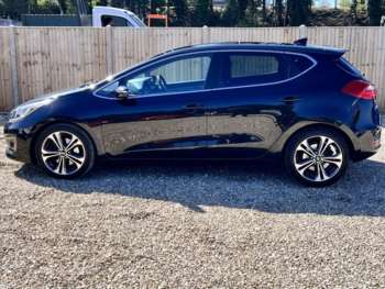 Used Kia Ceed 2017 for sale - 74696217: Photo