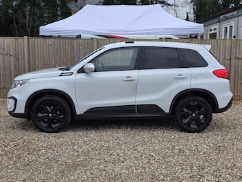 Used Suzuki Vitara 2016 for sale - 77368942: Photo