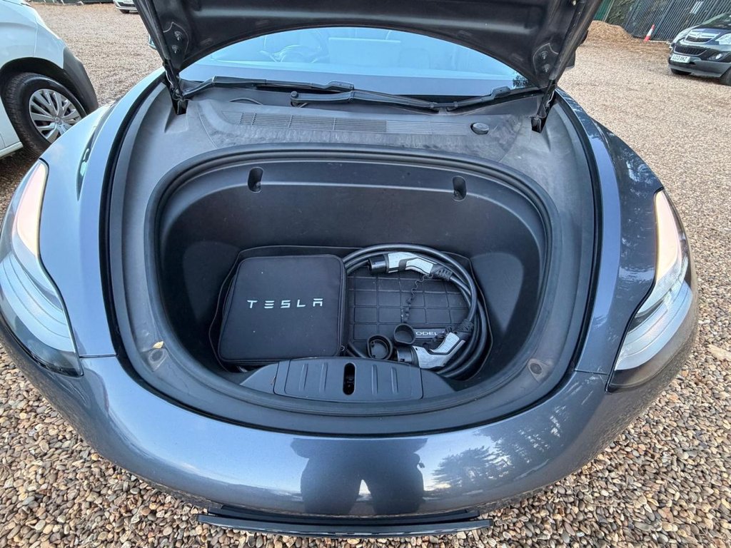 Used Tesla Model 3 2020 for sale - 76368112: Photo 12