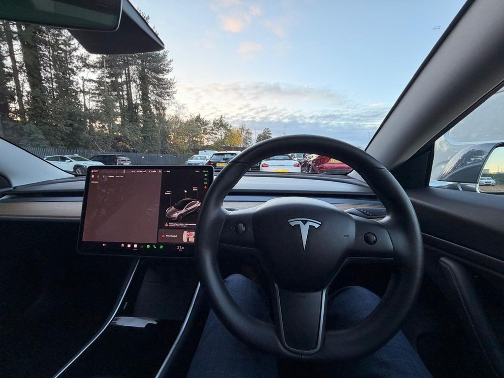 Used Tesla Model 3 2020 for sale - 76368112: Photo 16