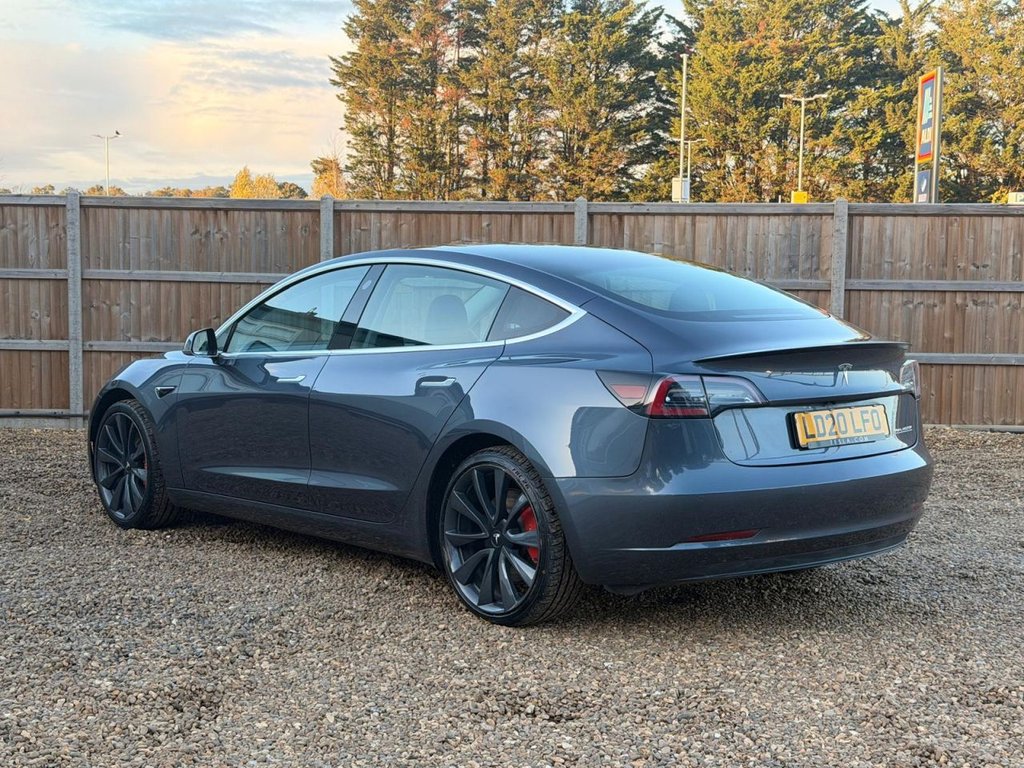 Used Tesla Model 3 2020 for sale - 76368112: Photo 3
