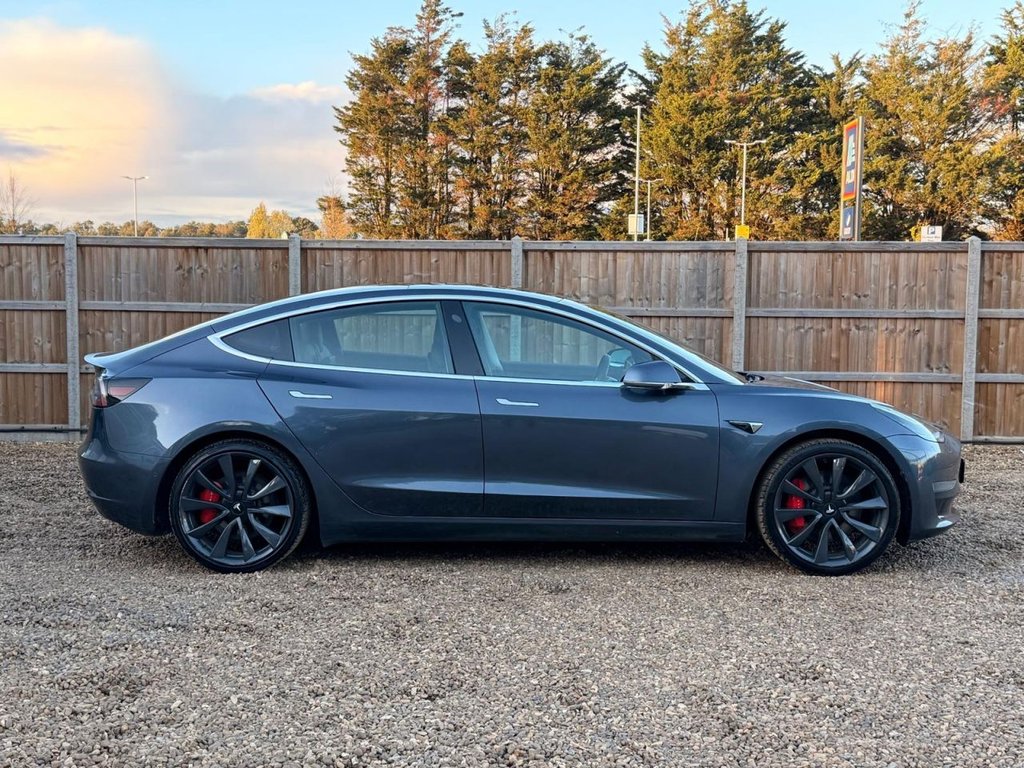 Used Tesla Model 3 2020 for sale - 76368112: Photo 6