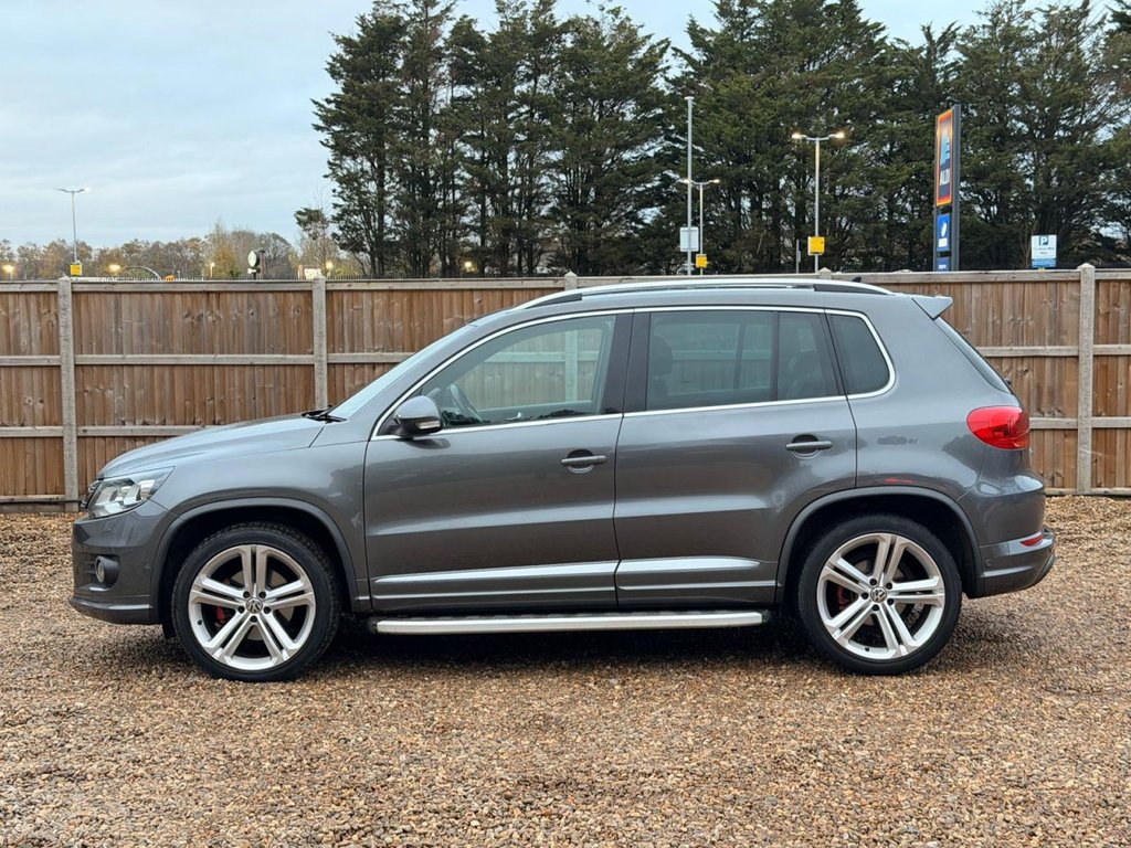Used Volkswagen Tiguan 2014 for sale - 76724128: Photo 2