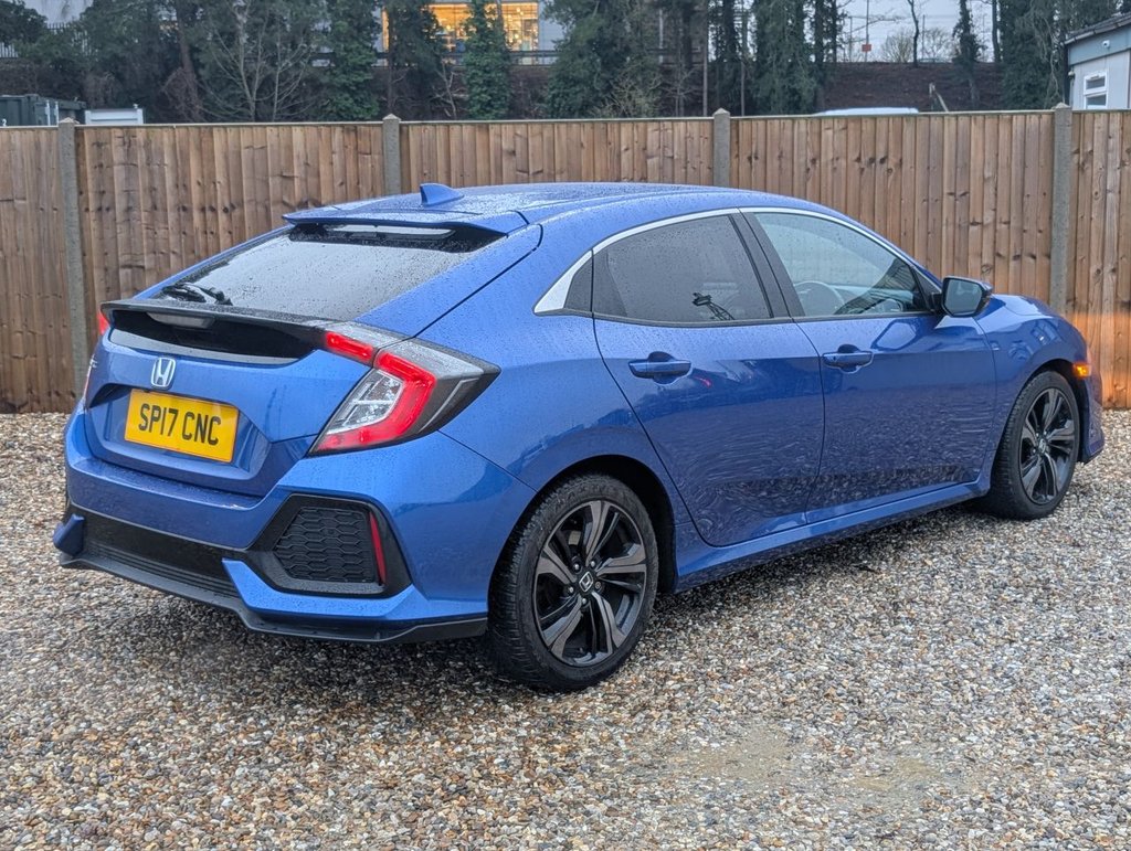 Used Honda Civic 2017 for sale - 77187920: Photo 5