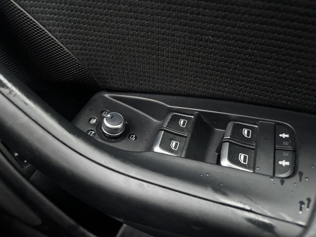 Used Audi Q3 2016 for sale - 76535582: Photo 16