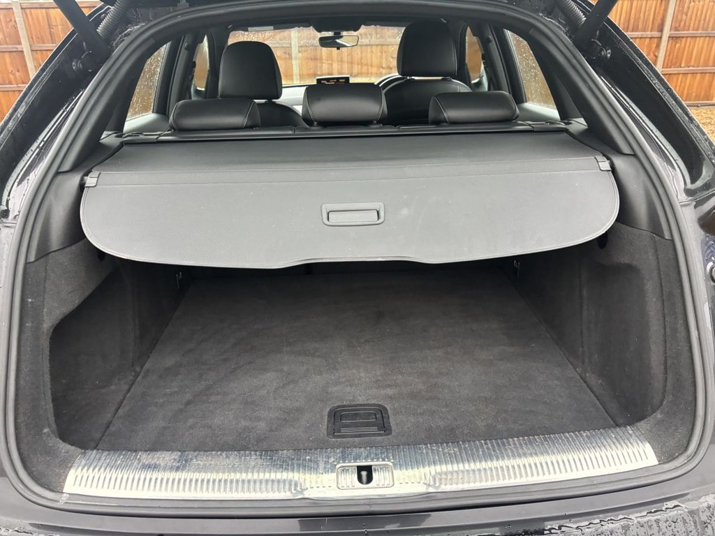 Used Audi Q3 2016 for sale - 76535582: Photo 9