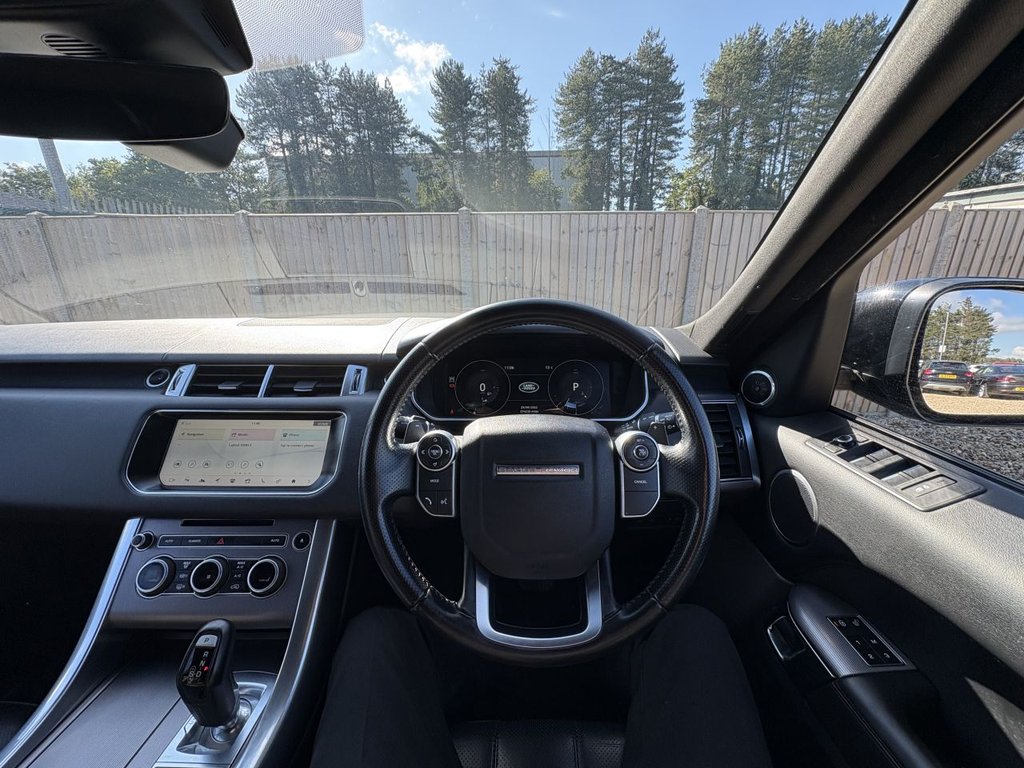 Used Land Rover Range Rover Sport 2017 for sale - 76105740: Photo 12