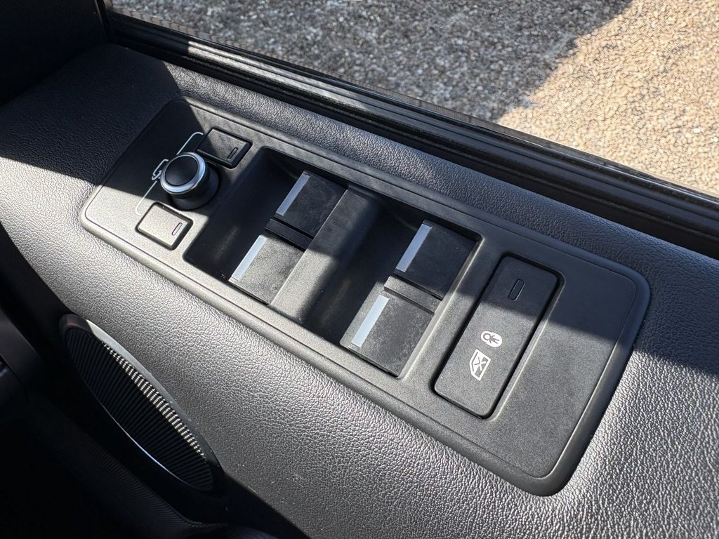 Used Land Rover Range Rover Sport 2017 for sale - 76105740: Photo 16