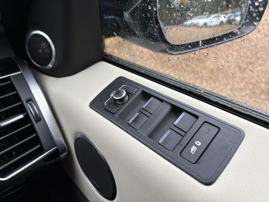 Used Land Rover Range Rover Sport 2017 for sale - 76665674: Photo 14