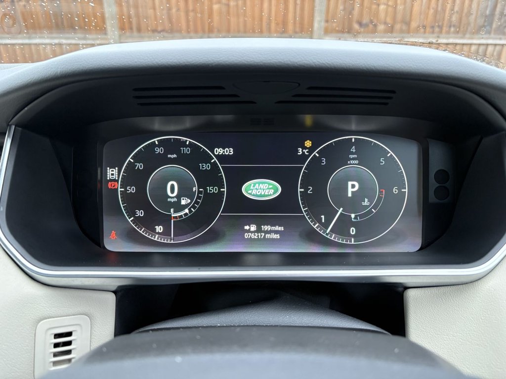 Used Land Rover Range Rover Sport 2017 for sale - 76665674: Photo 20