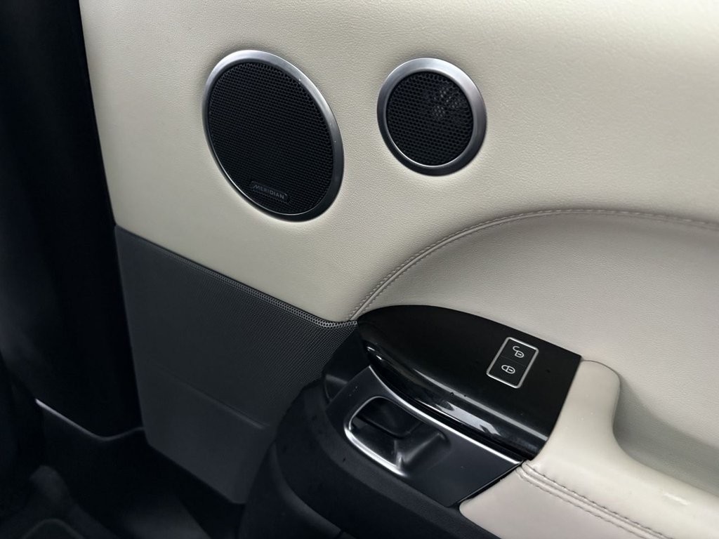 Used Land Rover Range Rover Sport 2017 for sale - 76665674: Photo 26