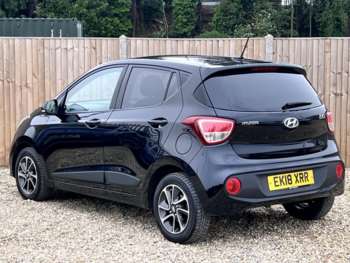 Used Hyundai i10 2018 for sale - 74904110: Photo