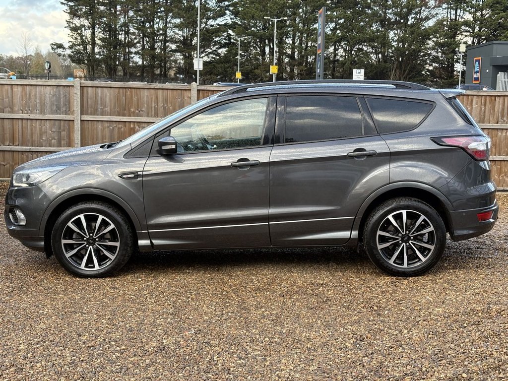 Used Ford Kuga 2019 for sale - 76631856: Photo 2