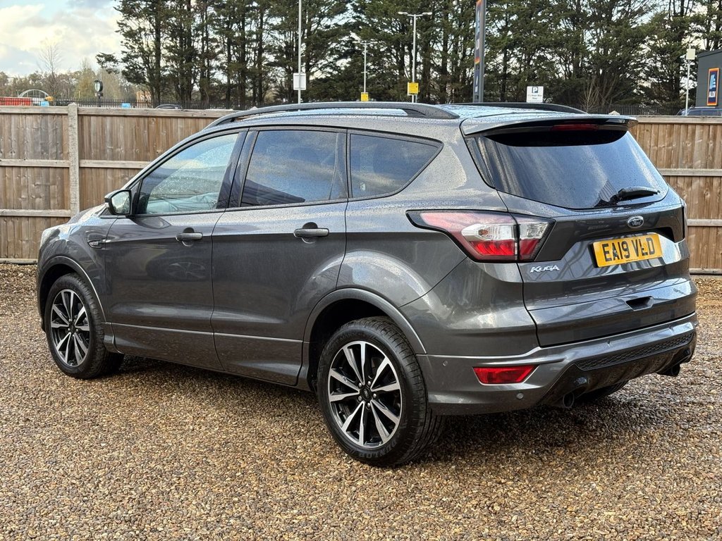 Used Ford Kuga 2019 for sale - 76631856: Photo 3