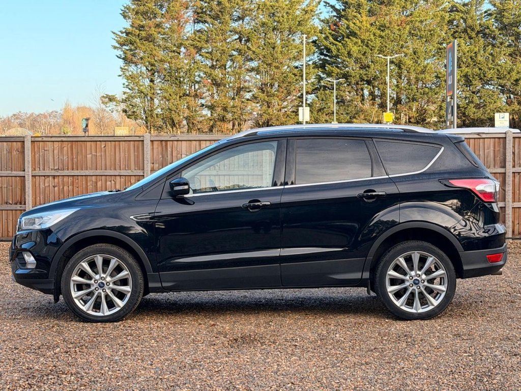 Used Ford Kuga 2019 for sale - 77680351: Photo 2