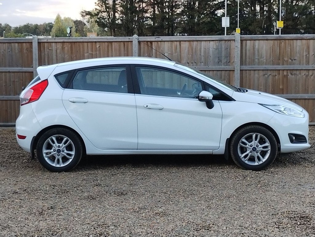 Used Ford Fiesta 2017 for sale - 76368106: Photo 6