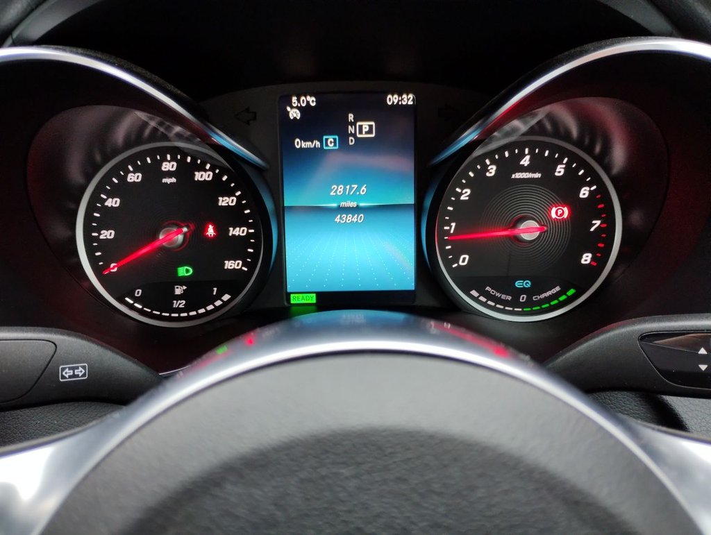 Used Mercedes-Benz C Class 2019 for sale - 77327842: Photo 17