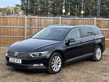 Used Volkswagen Passat 2018 for sale - 76495953: Photo