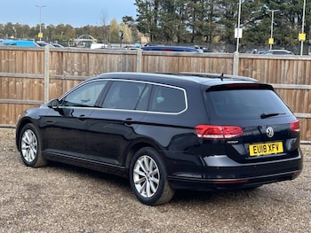 Used Volkswagen Passat 2018 for sale - 76495953: Photo