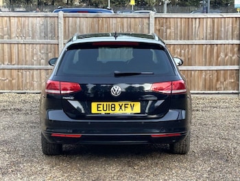 Used Volkswagen Passat 2018 for sale - 76495953: Photo