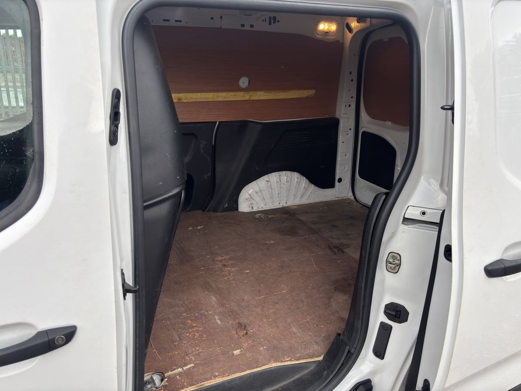 Used Vauxhall Combo 2021 for sale - 76323093: Photo 9