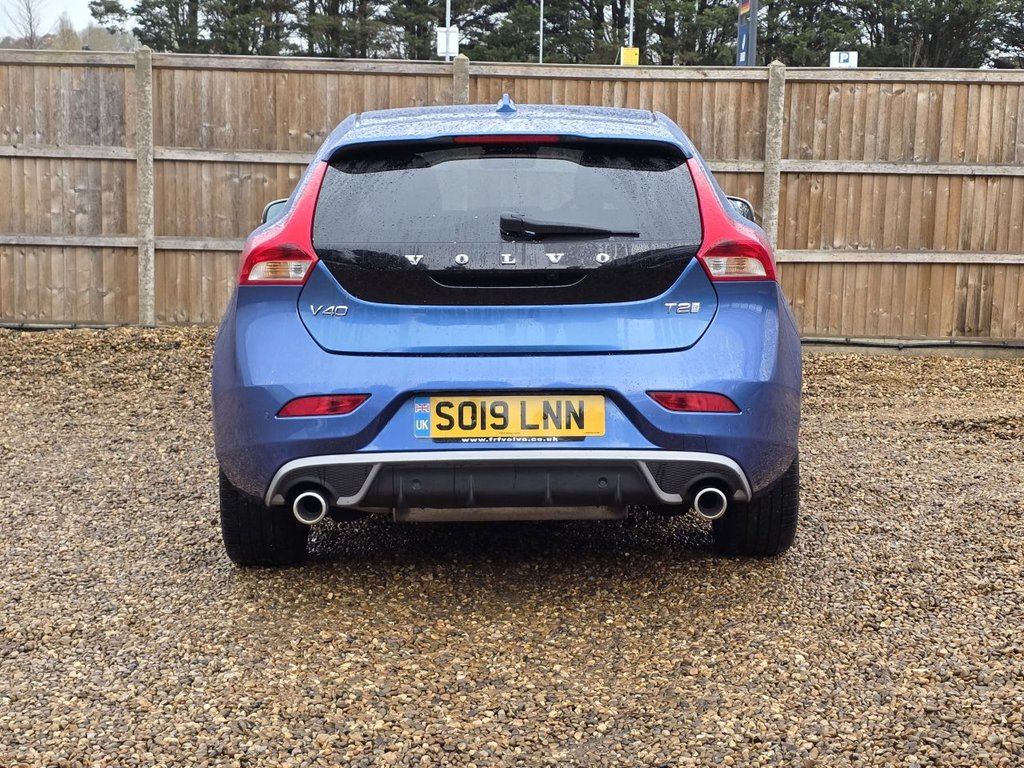 Used Volvo V40 2019 for sale - 76740077: Photo 4