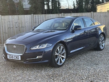 Used Jaguar XJ 2016 for sale - 77546728: Photo