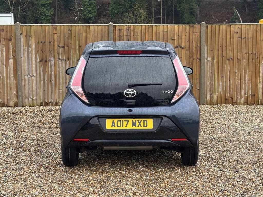 Used Toyota AYGO 2017 for sale - 77600105: Photo 4