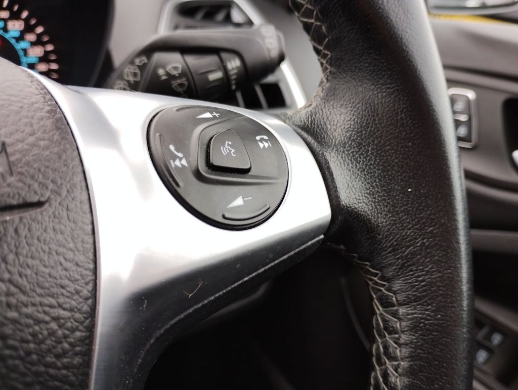 Used Ford Kuga 2015 for sale - 76132379: Photo 16