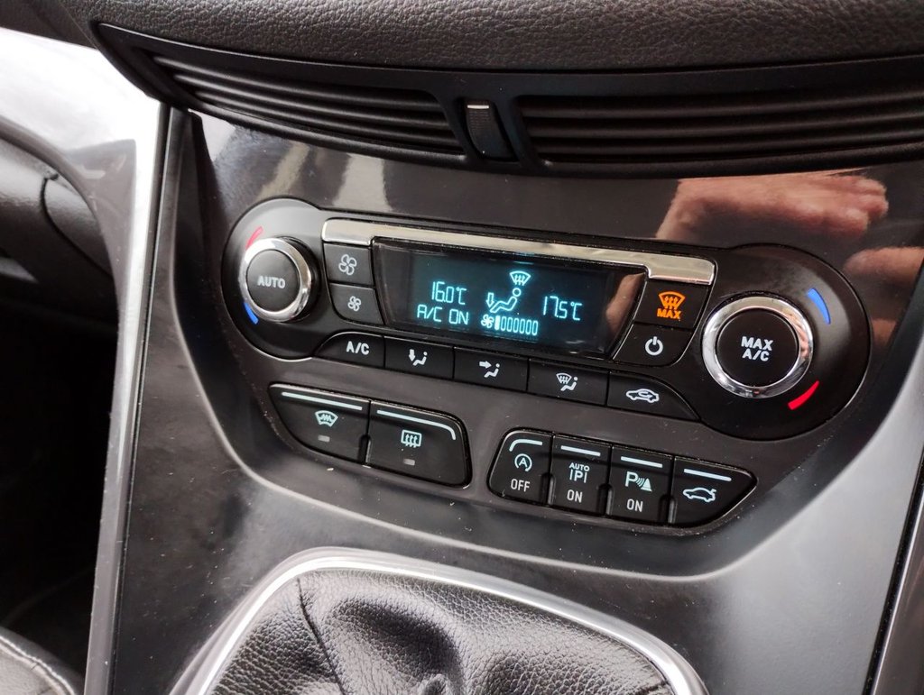 Used Ford Kuga 2015 for sale - 76132379: Photo 20