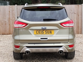 Used Ford Kuga 2015 for sale - 76132379: Photo