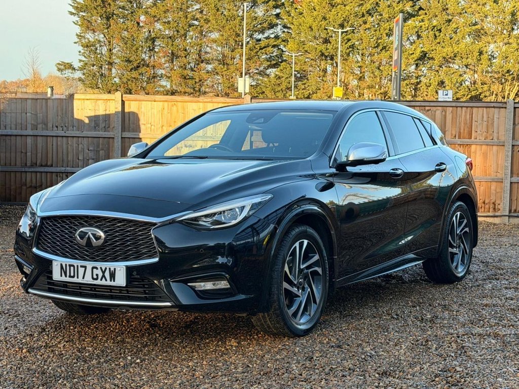 Used Infiniti Q30 2017 for sale - 76711609: Photo 1