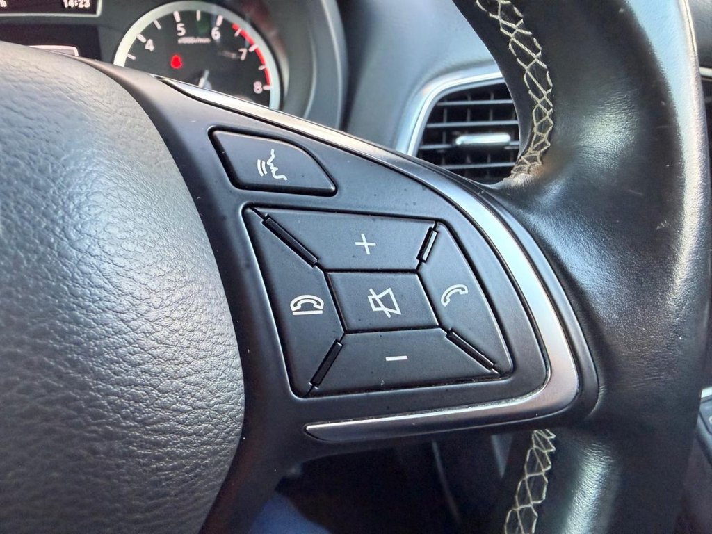 Used Infiniti Q30 2017 for sale - 76711609: Photo 14