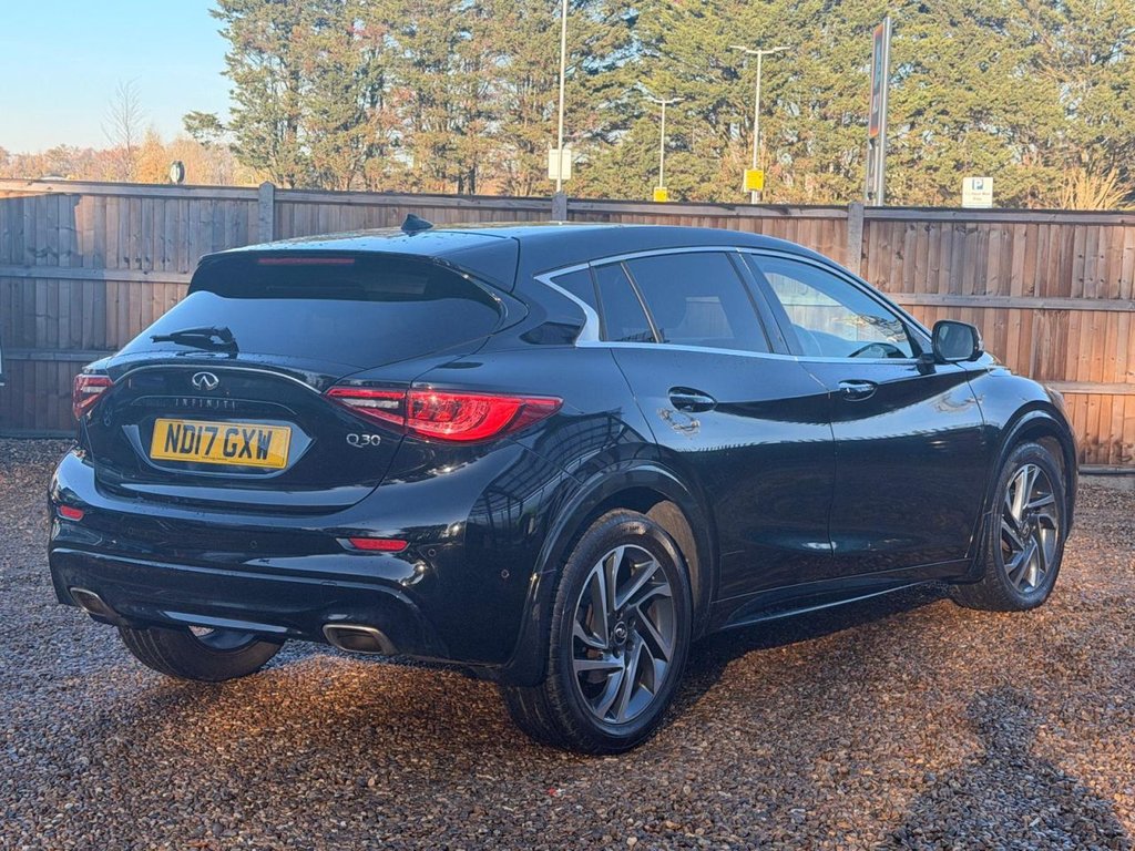 Used Infiniti Q30 2017 for sale - 76711609: Photo 5