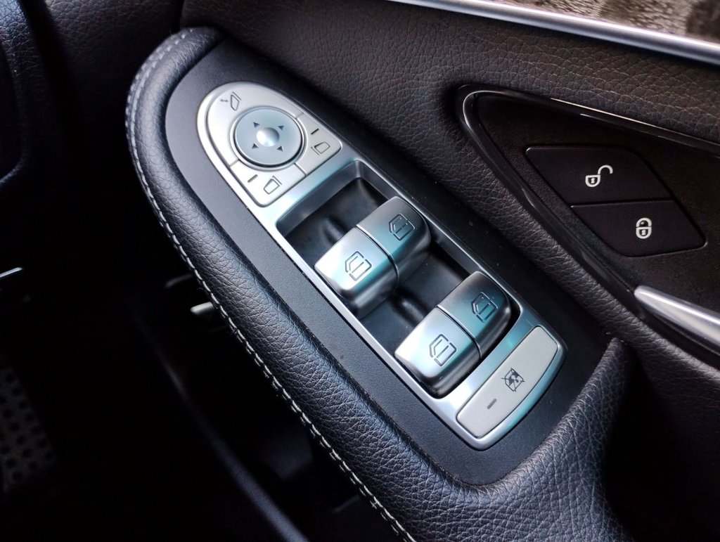 Used Mercedes-Benz GLC 2018 for sale - 77014272: Photo 21