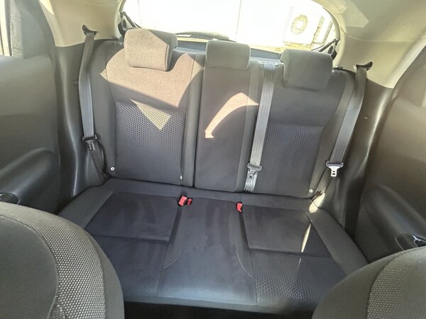 Used Nissan Juke 2014 for sale - 76210123: Photo 10