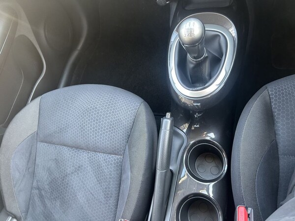 Used Nissan Juke 2014 for sale - 76210123: Photo 17