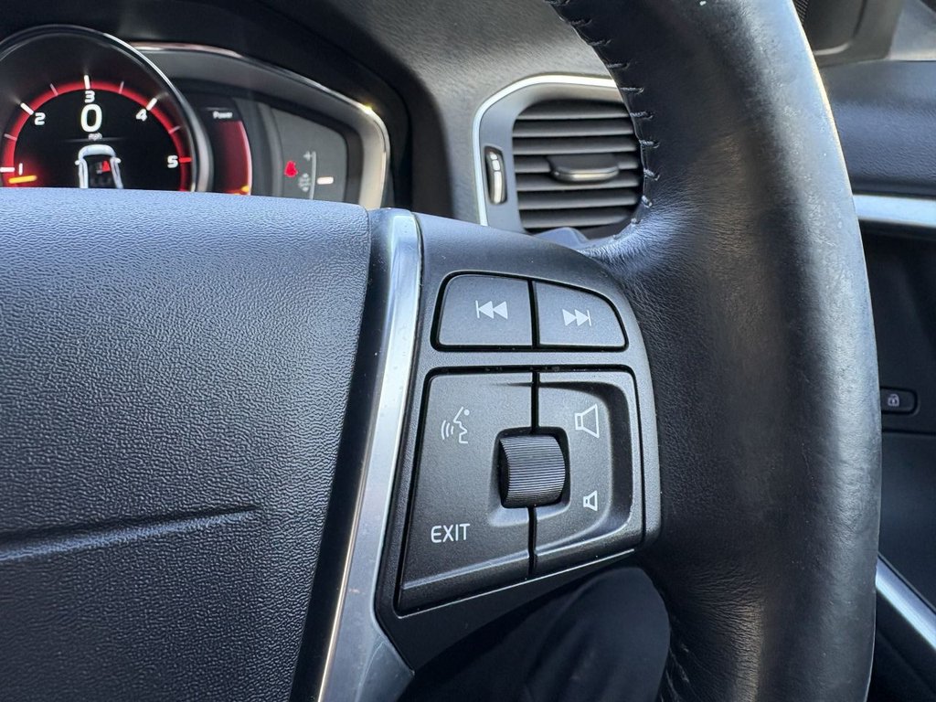 Used Volvo S60 2014 for sale - 76710781: Photo 15