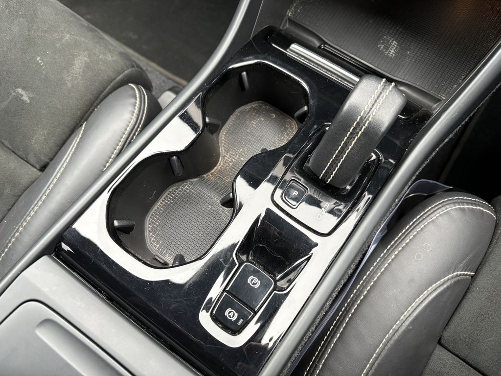 Used Volvo XC40 2021 for sale - 78016767: Photo 17