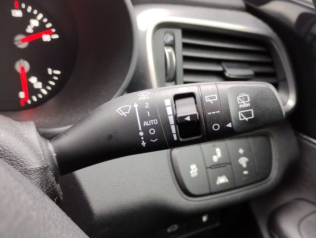 Used Kia Sorento 2016 for sale - 76582097: Photo 25