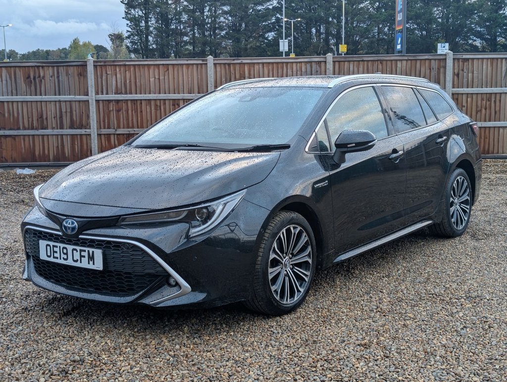 Used Toyota Corolla 2019 for sale - 76356329: Photo 1
