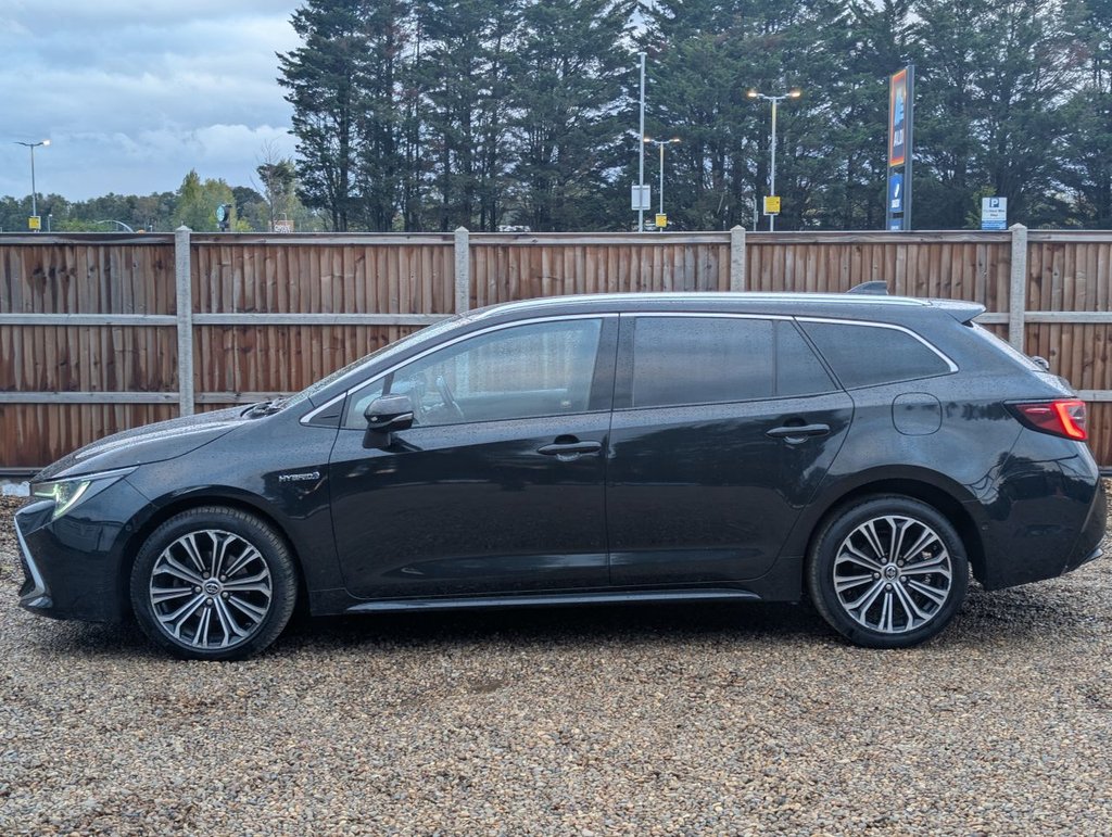 Used Toyota Corolla 2019 for sale - 76356329: Photo 2