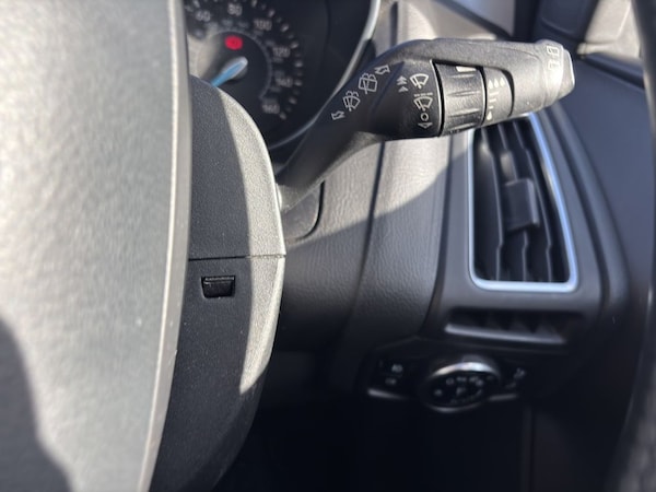 Used Ford Focus 2017 for sale - 76162799: Photo 15